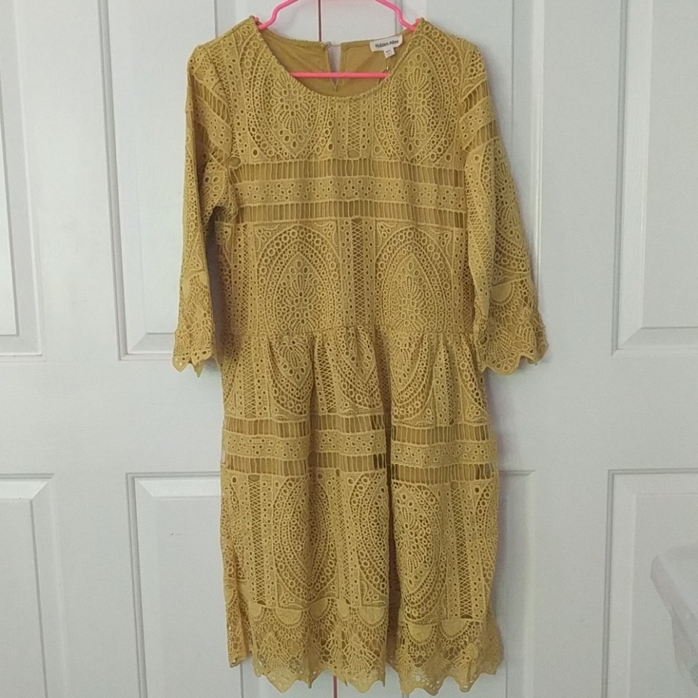 NWT Hidden Alley boho lace dress